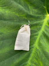 Load image into Gallery viewer, Organic Laundry Soap (Soapnut Shells)