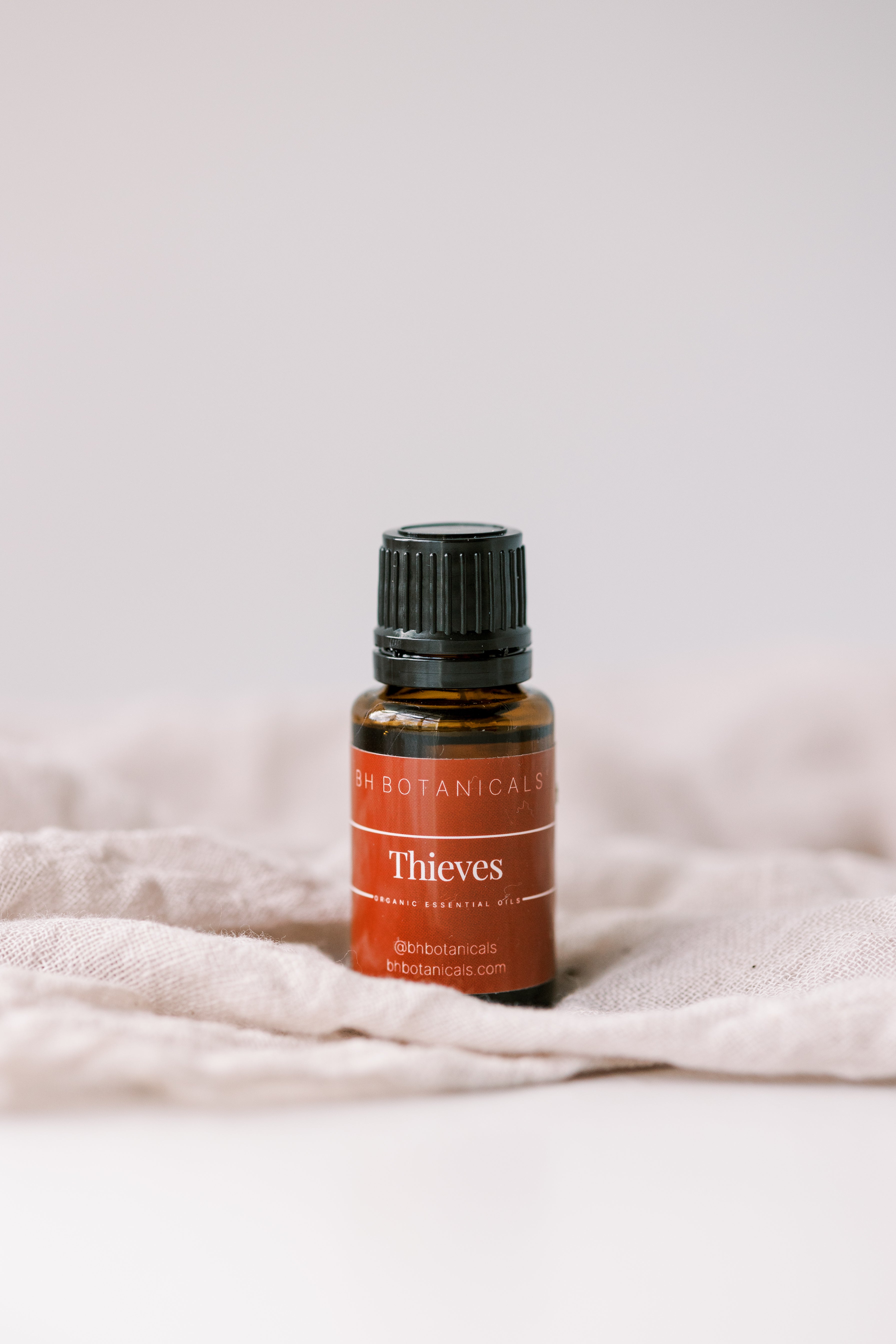 Thieves Oil  Compare to Thieves Essential Oil